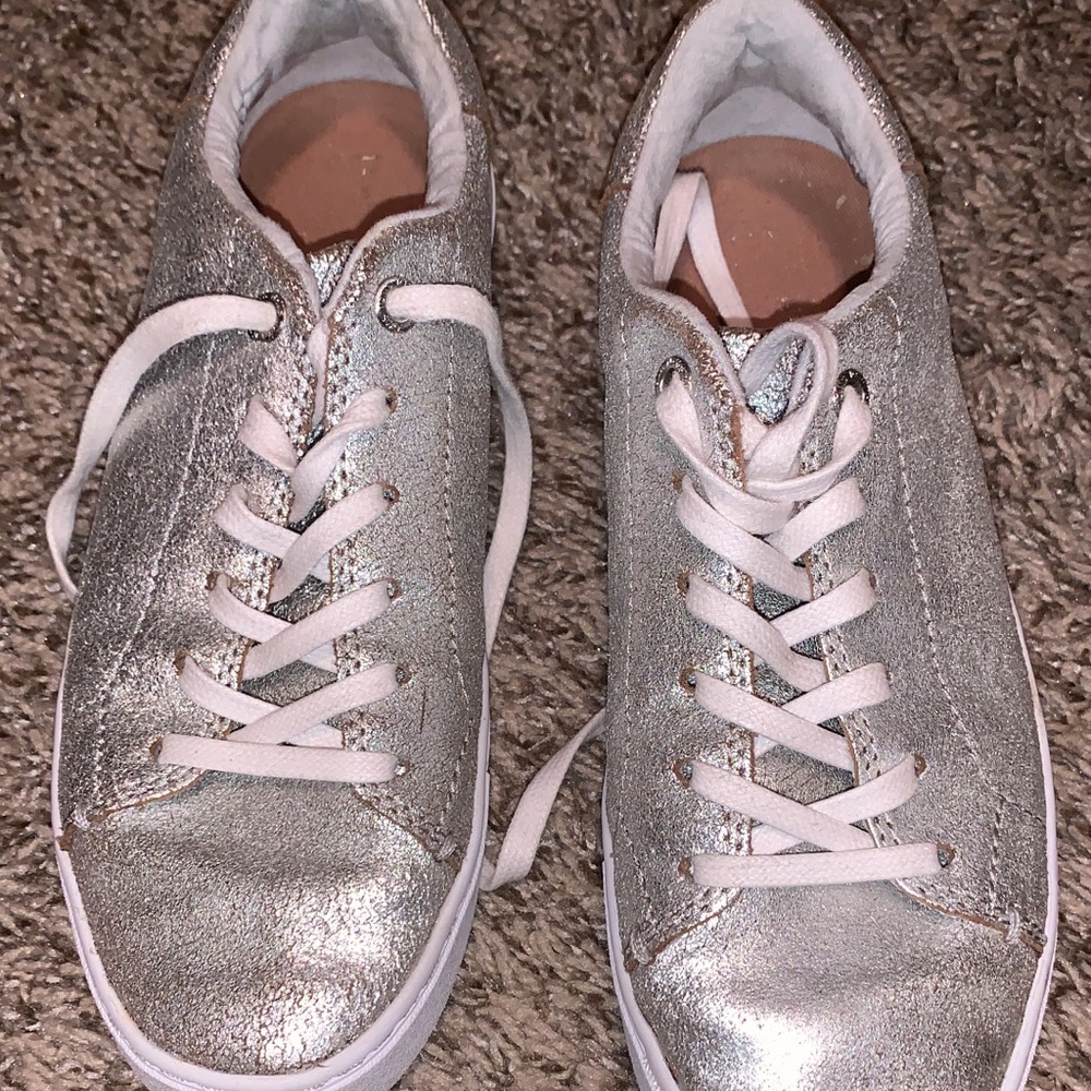 Womens TOM shoes
